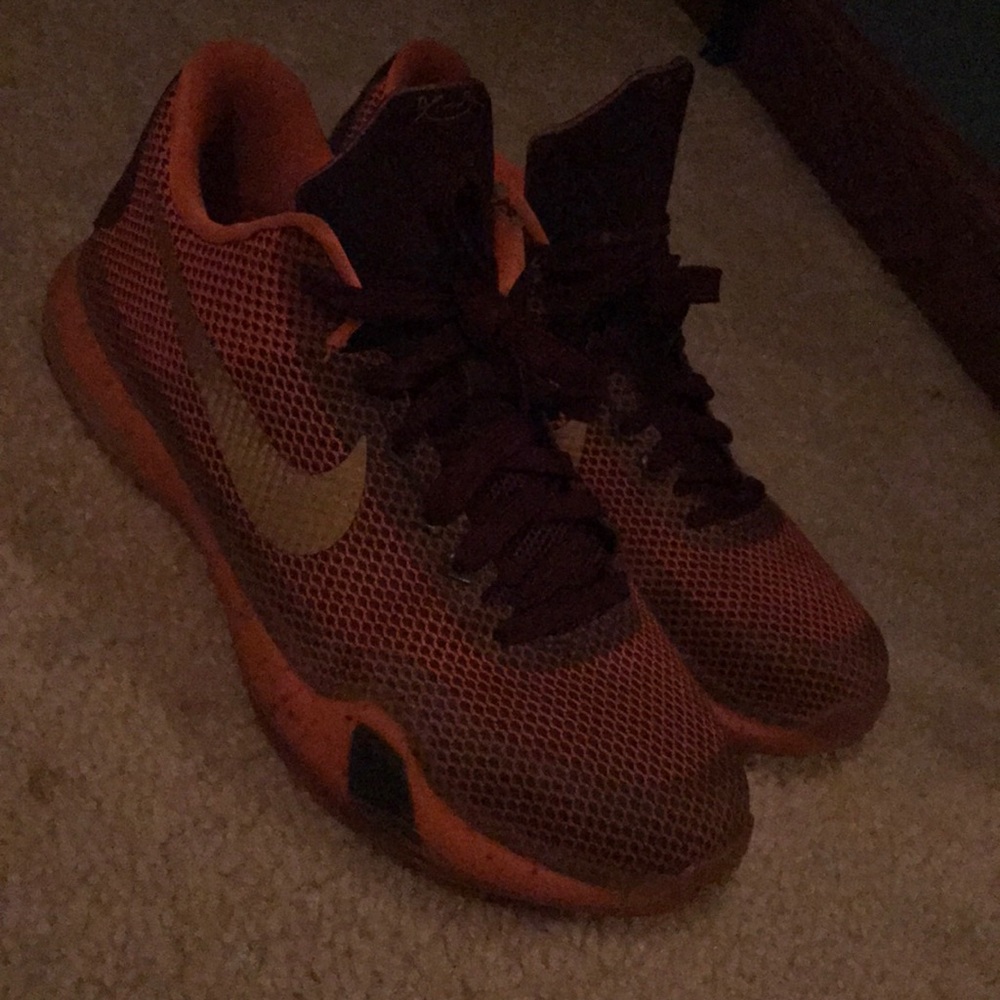 Kobe 10