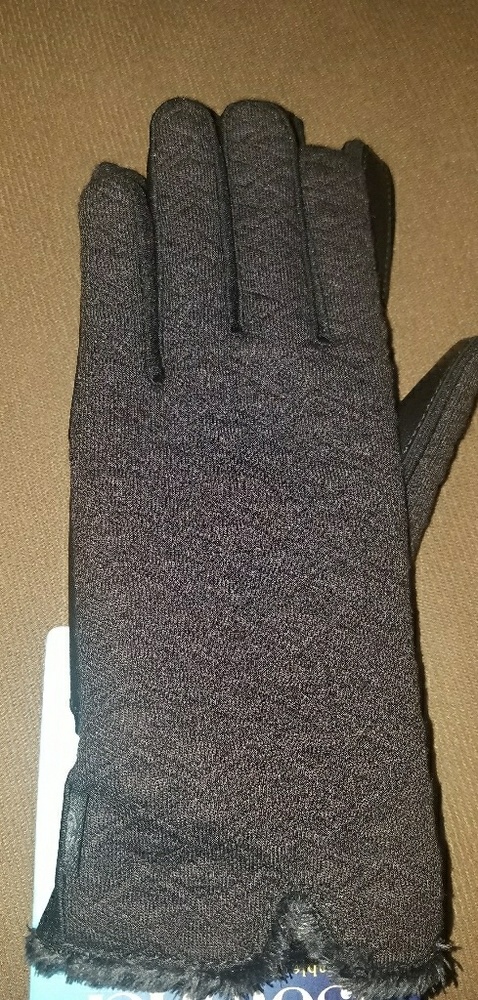NWT SmarTouch Isotoner