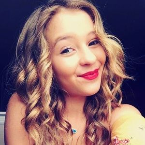 Meet your Posher, Toya