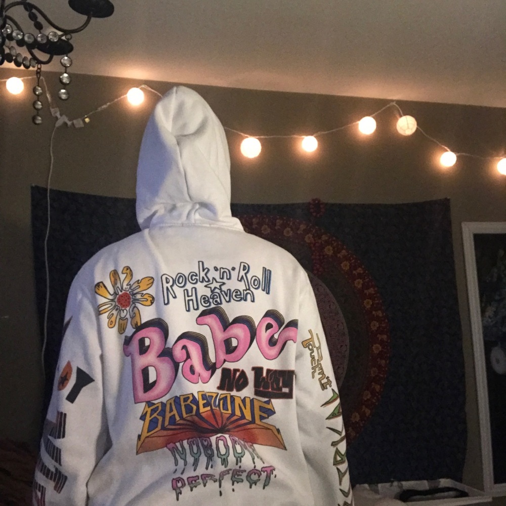 Super cute rock n roll sweater