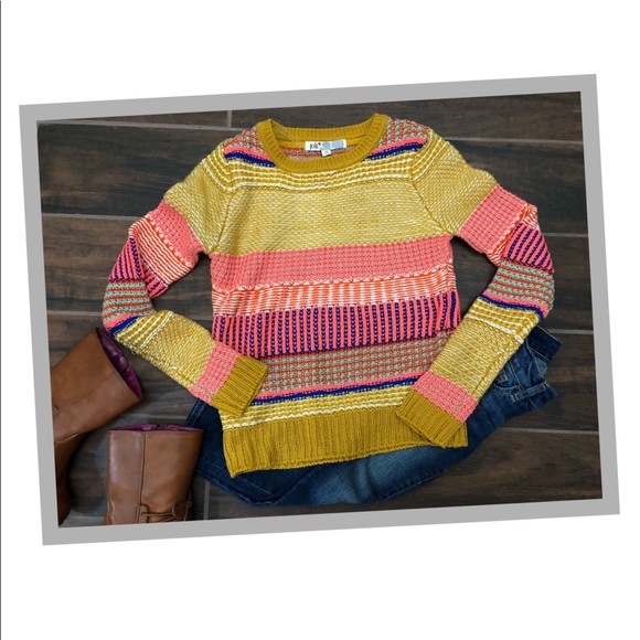 Jolt Sweater - NWOT - Size XS - Picture 1 of 3
