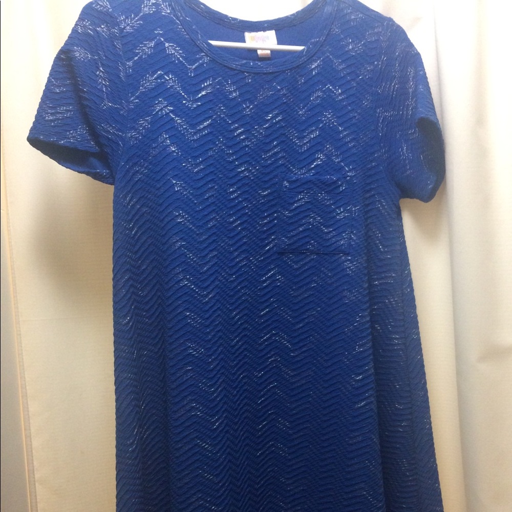 Xs Carly lularoe elegant