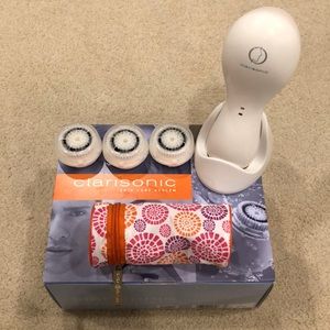 Clarisonic Skin Care Brush