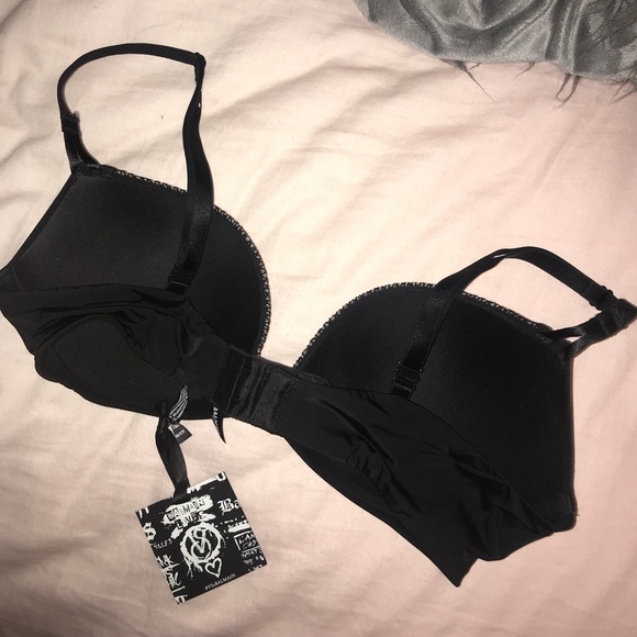 Victoria Secret x Balmain Bra - Picture 5 of 6