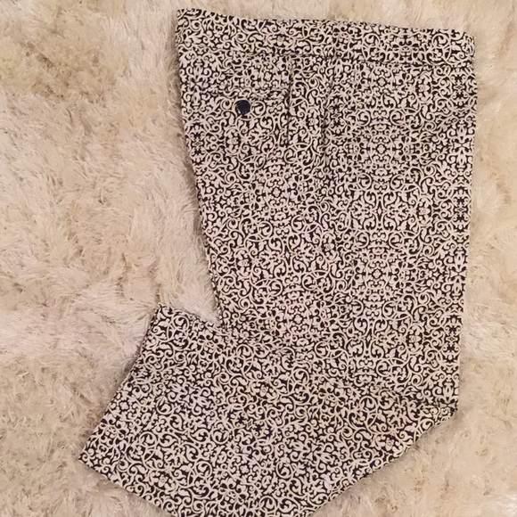 Laundry By Shelli Segal Women Capri Pants - Picture 3 of 4