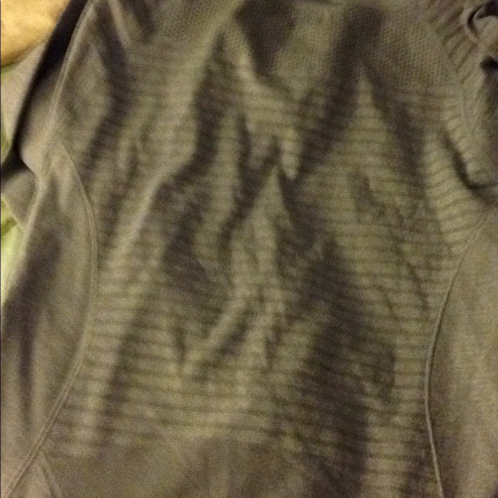 NWT L/XL track jacket zip front - Picture 4 of 4