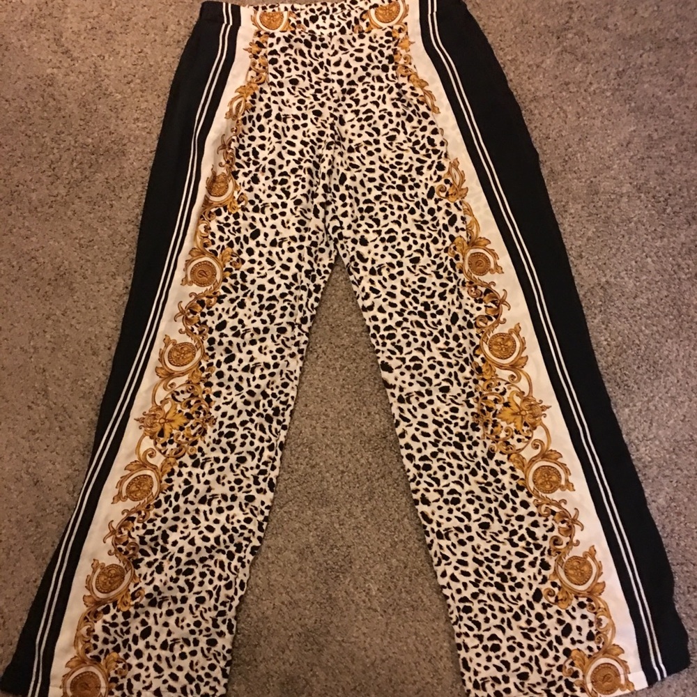 Victoria’s Secret Rare Wide Legged Pants