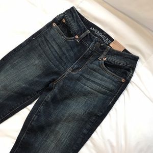 NWT Hi-Rise Skinny Jeans