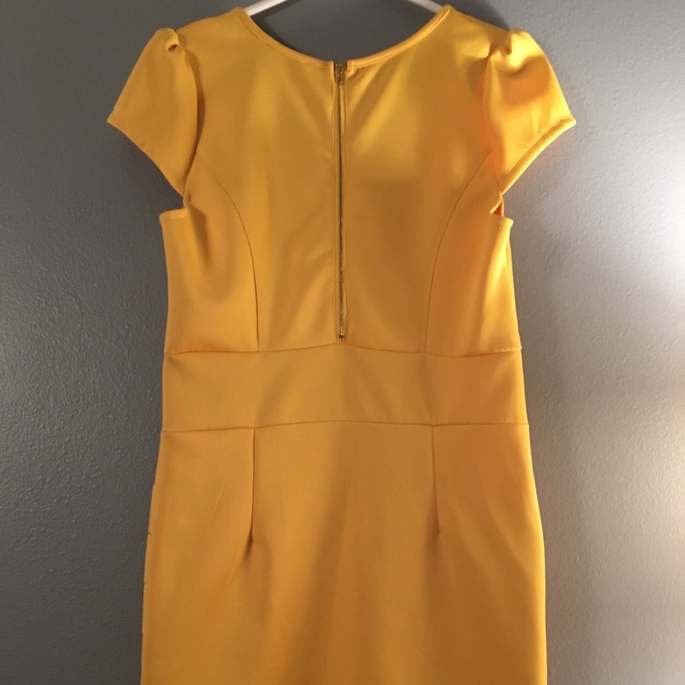 Dress - Picture 2 of 3