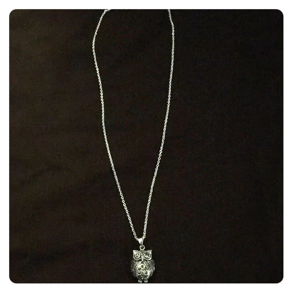 Necklace with pendant