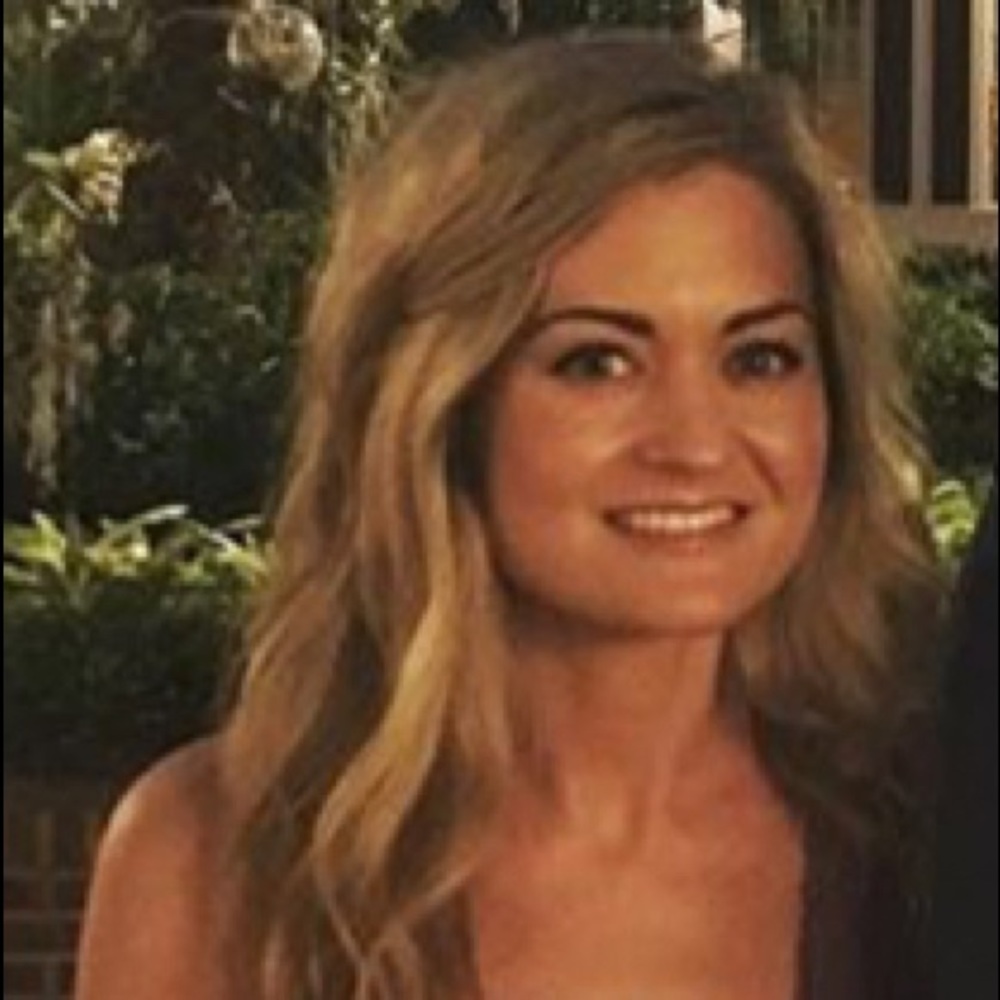 Meet your Posher, Courtney
