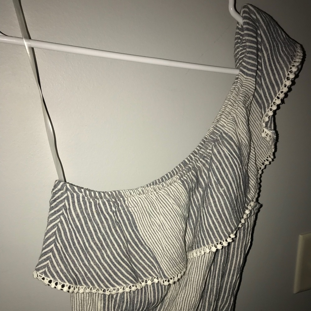 AMERICAN EAGLE ONE SHOULDER DRESS!! - Picture 3 of 5