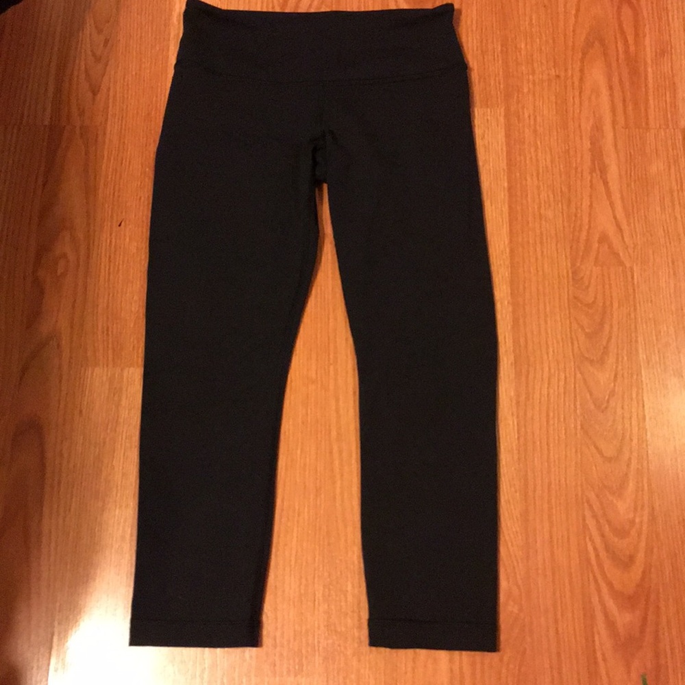 ❤️sold❤️Lululemon cropped leggings
