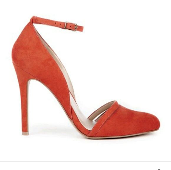 Julianne Hough Audra true red Heels 8M NWOT - Picture 2 of 5