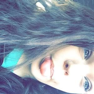 Meet your Posher, Brianna