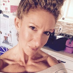 Meet your Posher, Francine