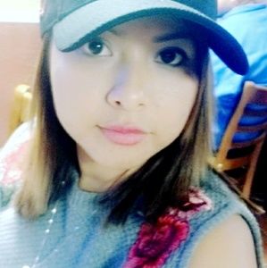 Meet your Posher, Anabel