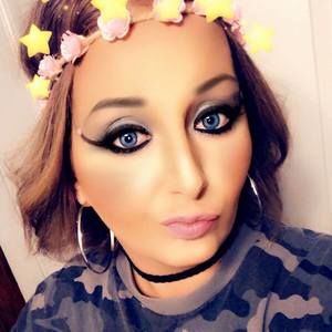 Meet your Posher, Krystyl