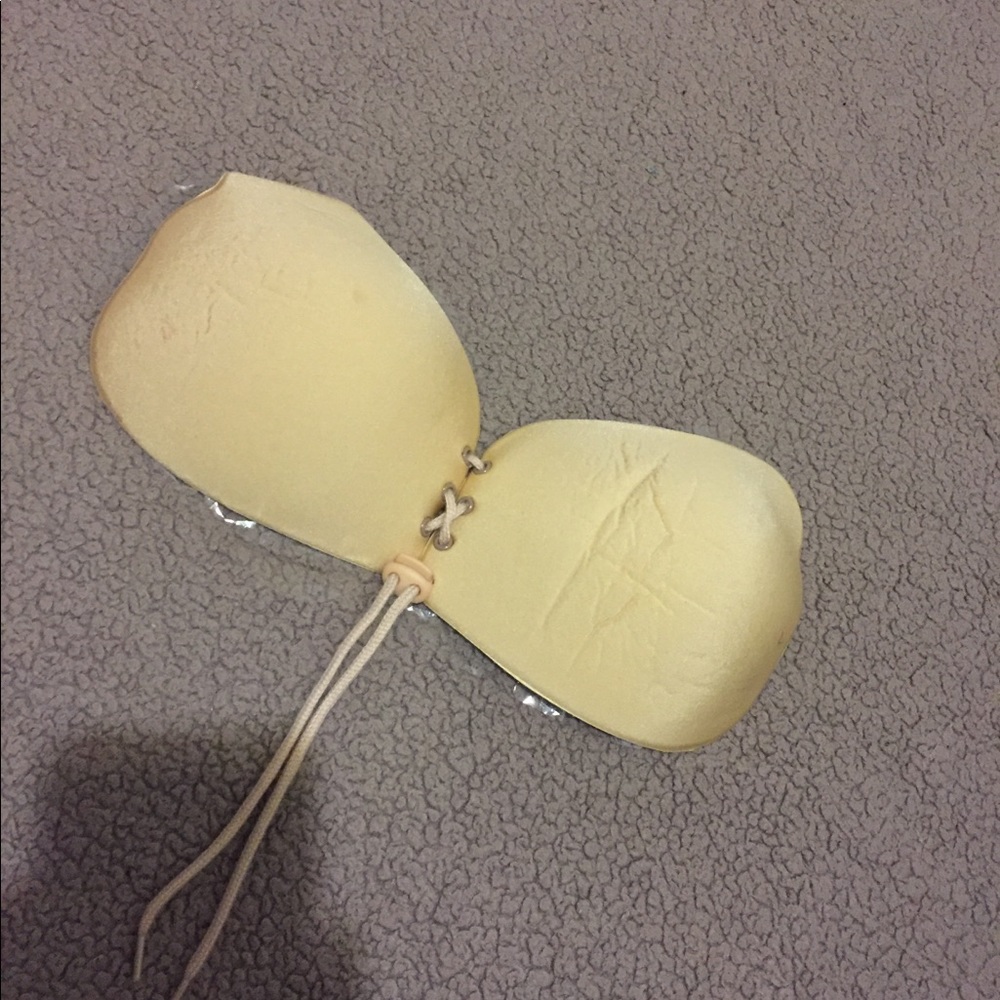Nude Sticky bra