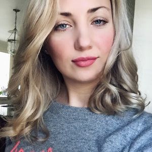 Meet your Posher, Victoria