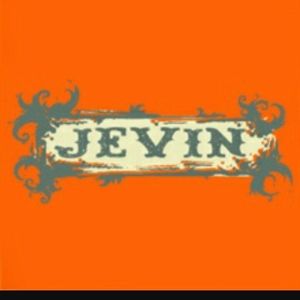 Meet your Posher, Jevin