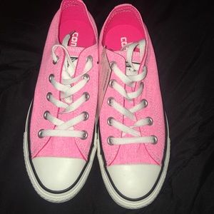 Low top converse