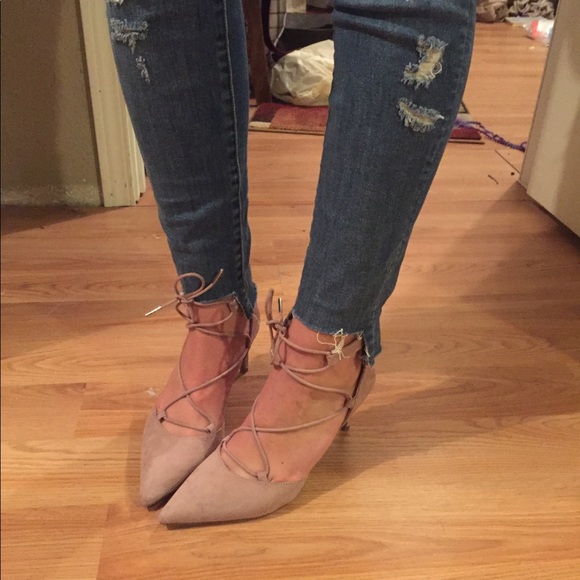 Only worn once. - Picture 3 of 3