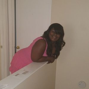 Meet your Posher, Shana