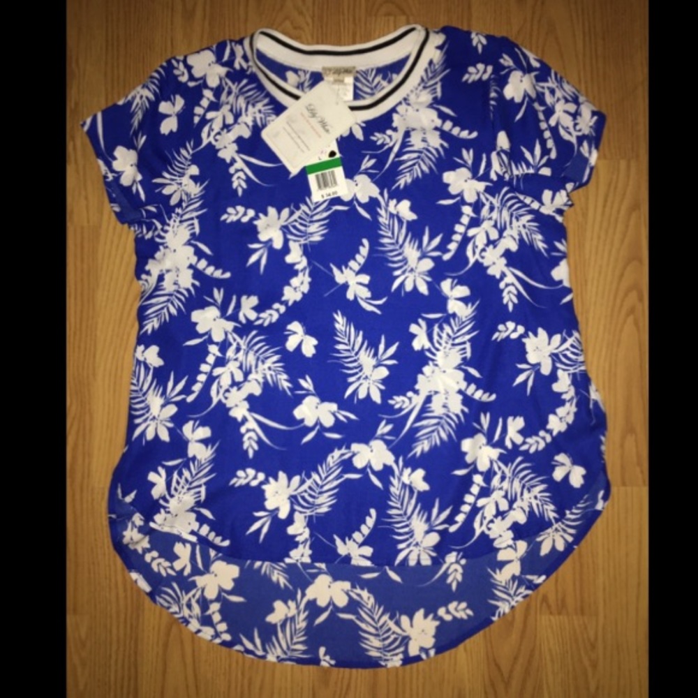 Cute shirt new with tags