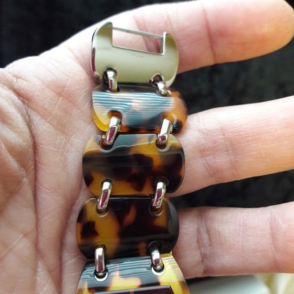 Authentic Michael Kors Watch - Picture 2 of 7