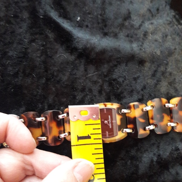 Authentic Michael Kors Watch - Picture 6 of 7