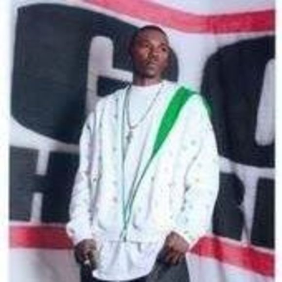 Meet your Posher, Chris - Picture 1 of 1