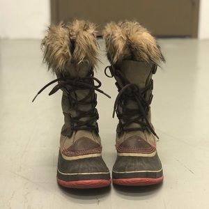 Sorel Joan of Artic Snow Boots 7.5M GREAT shape