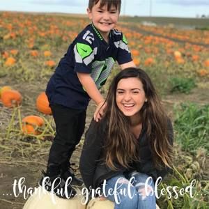 Meet your Posher, Nichole