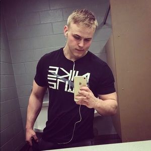 Meet your Posher, Caleb