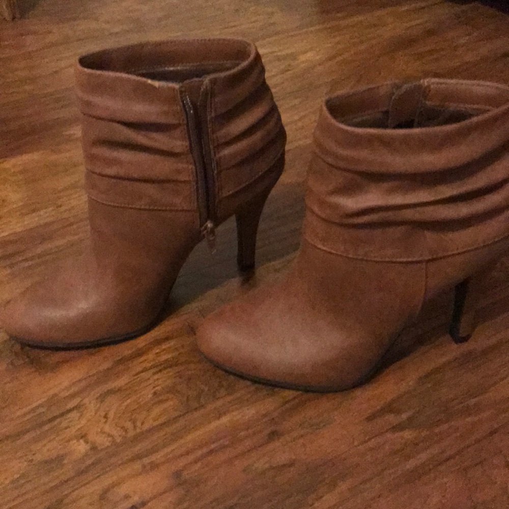 Adorable booties!!