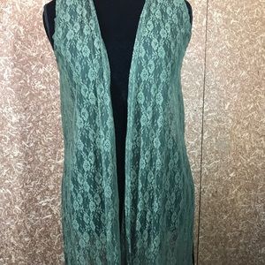 Joy Duster Vest like new