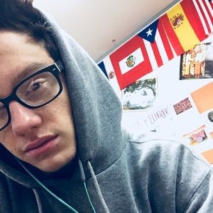 Meet your Posher, James