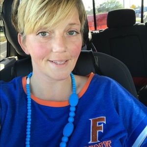 Meet your Posher, Kelly