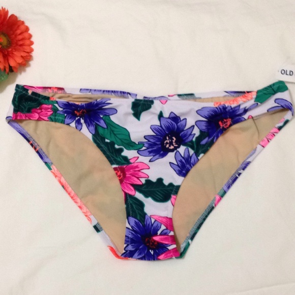 Old Navy Women's Ruched Bikini Bottom- L - Picture 1 of 5