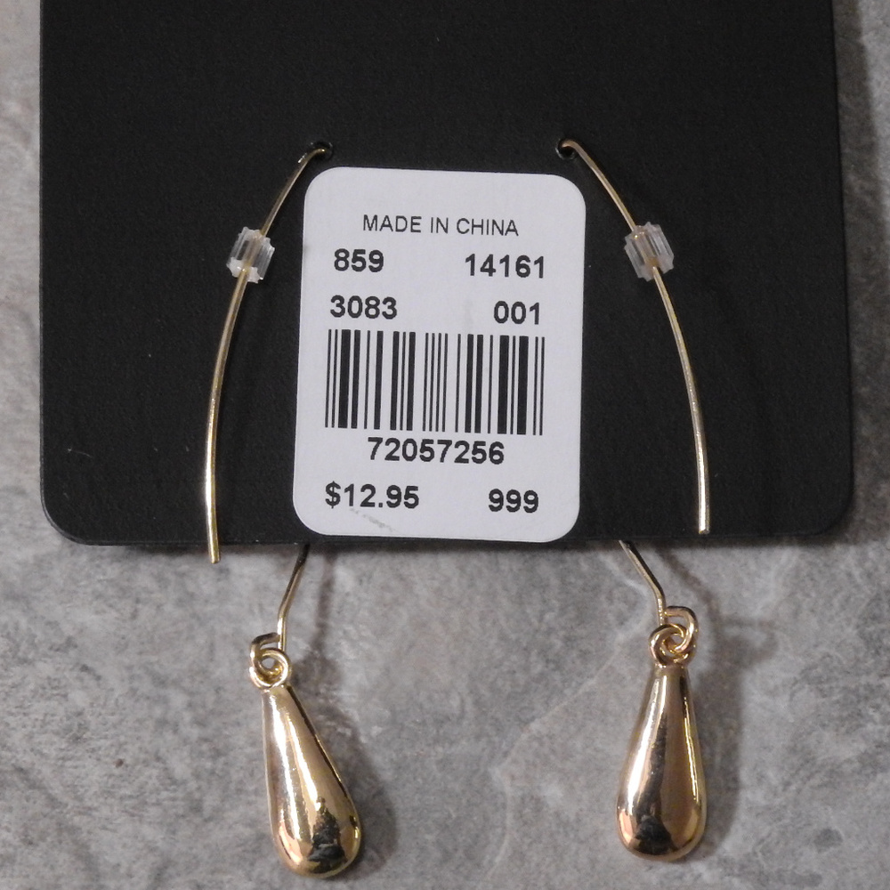 NWT gold dangle earring with crystal NYCOE26 - Picture 3 of 5