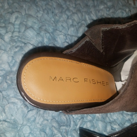 Marc Fisher Clogs - Picture 3 of 6