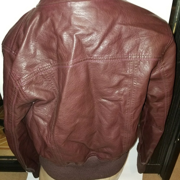 Jacket - Picture 2 of 4