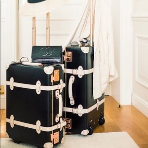 steamline carry on