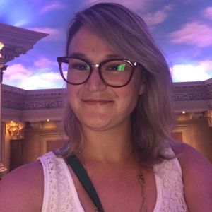 Meet your Posher, Christine