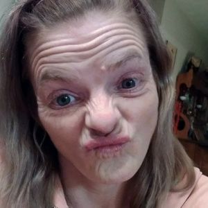 Meet your Posher, Aimee