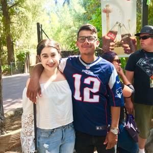 Meet your Posher, Victor