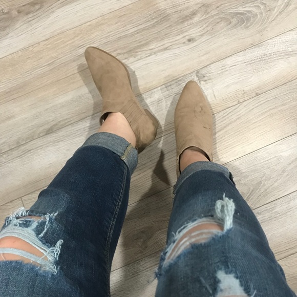 Wet Seal Botties - Picture 8 of 8