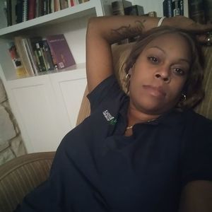 Meet your Posher, Christal