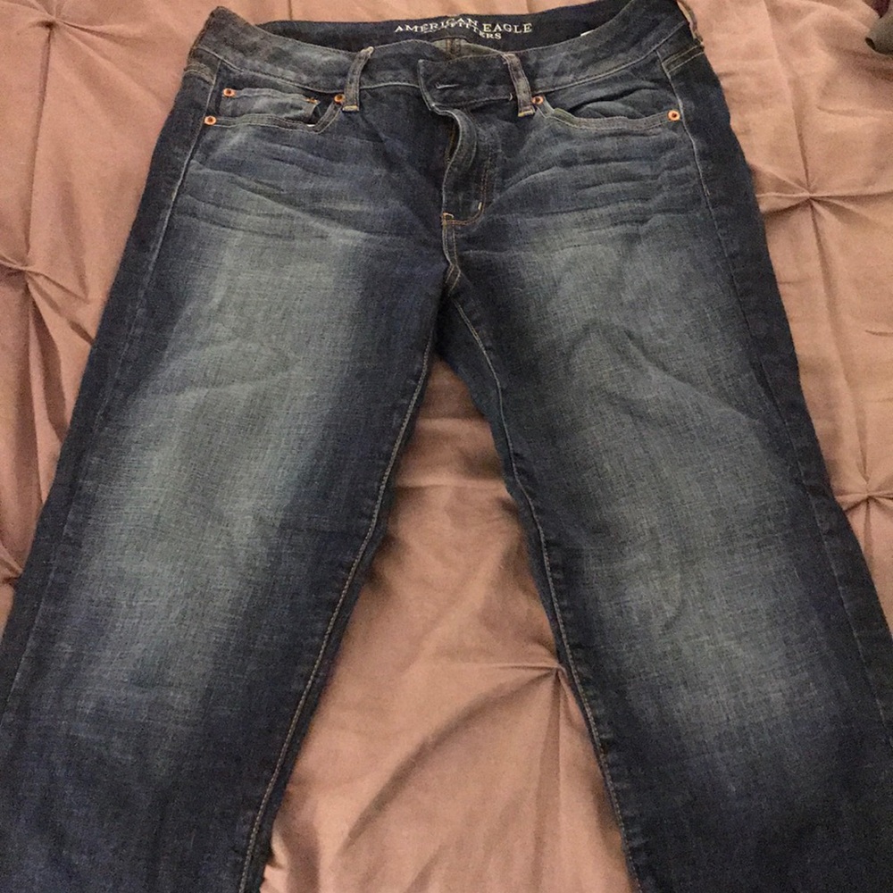 AE women’s straight leg jeans